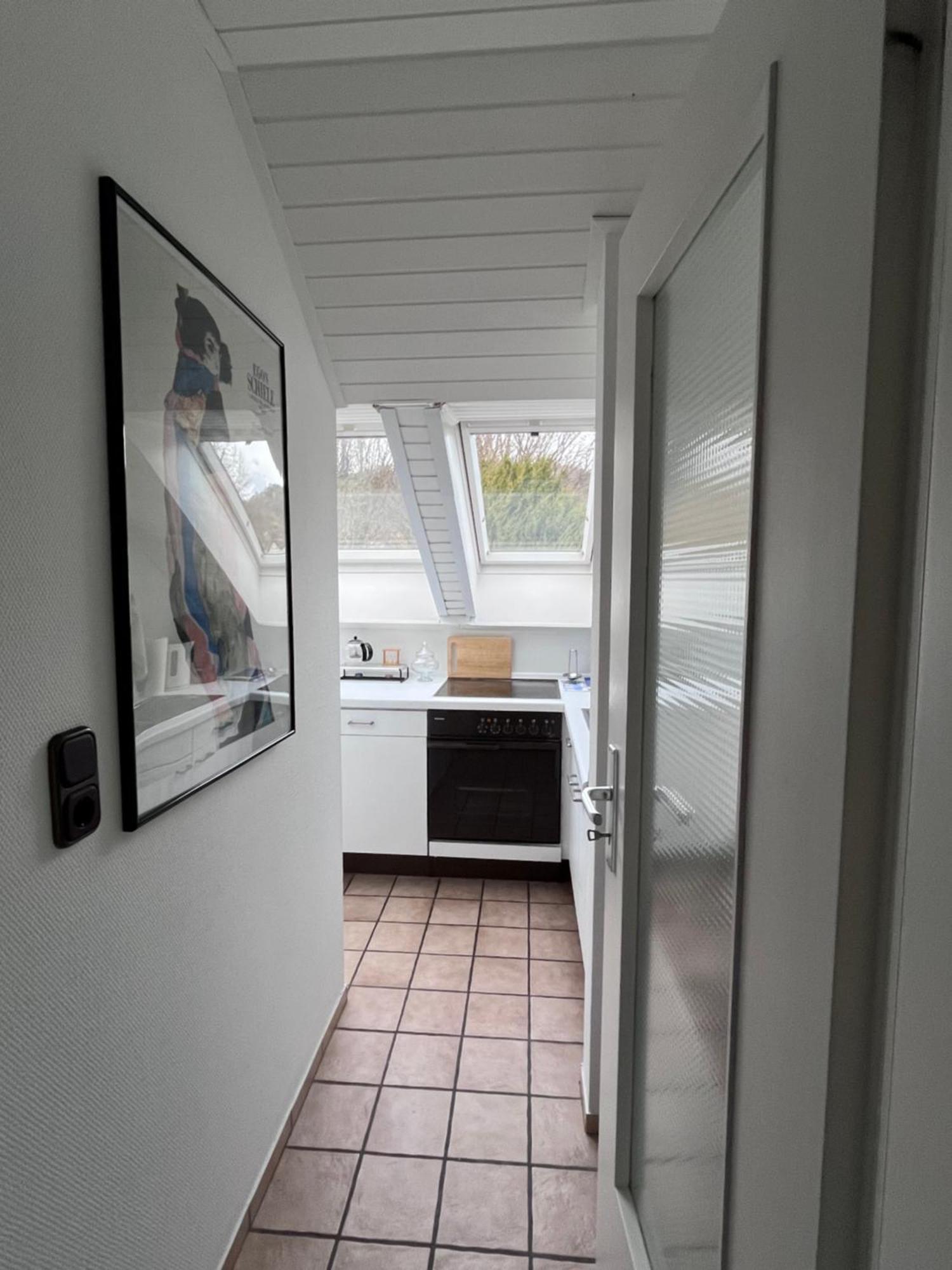 Helles Apartment Mit Balkon In Ruhiger Lage Hamelin Exteriör bild